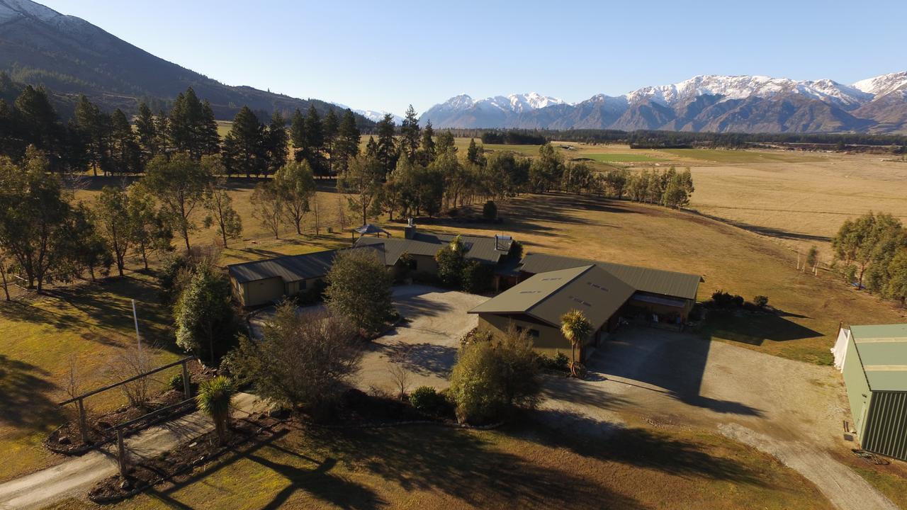 Mt Maude Country Lodge Езеро Хавеа Екстериор снимка